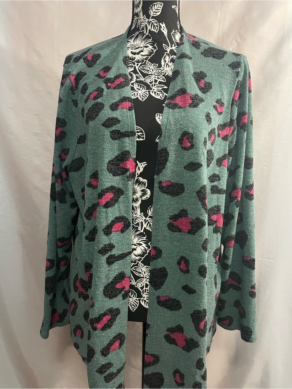 Open-Front Green Leopard Print Cardigan